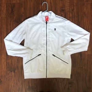 Nike Windrunner Court Varsity Jacket 830919